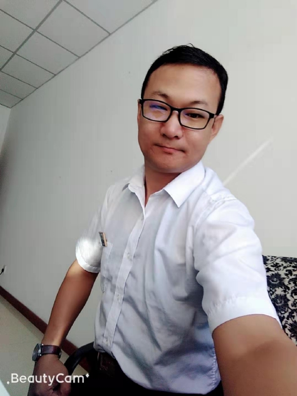 小飞的第一张照片--内蒙古中老年相亲网