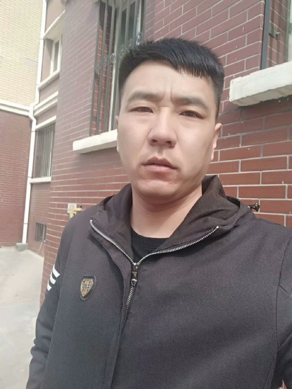 谁伴我闯荡的第一张照片--内蒙古中老年相亲网