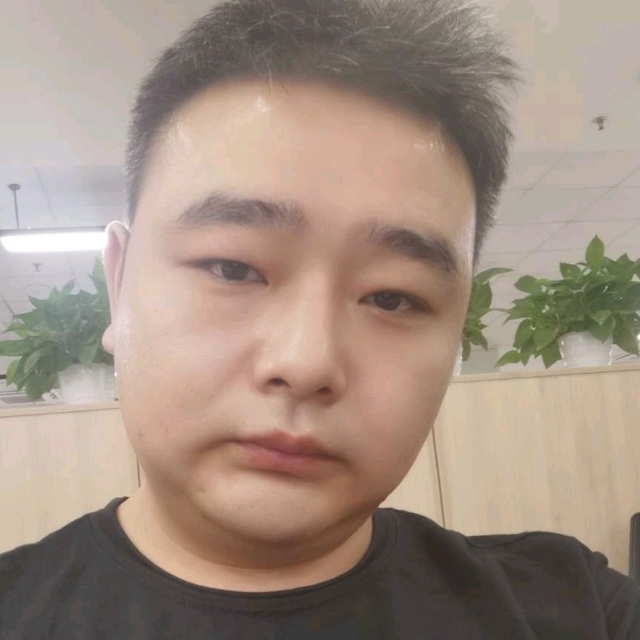 异域听风的第一张照片--内蒙古中老年相亲网