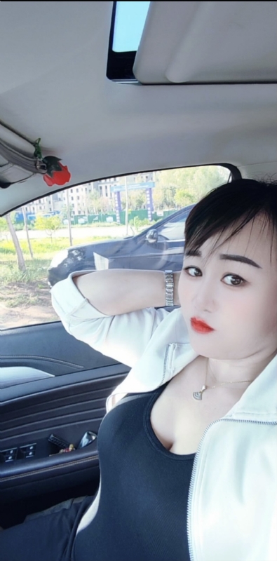 王芳燕的第一张照片--内蒙古中老年相亲网