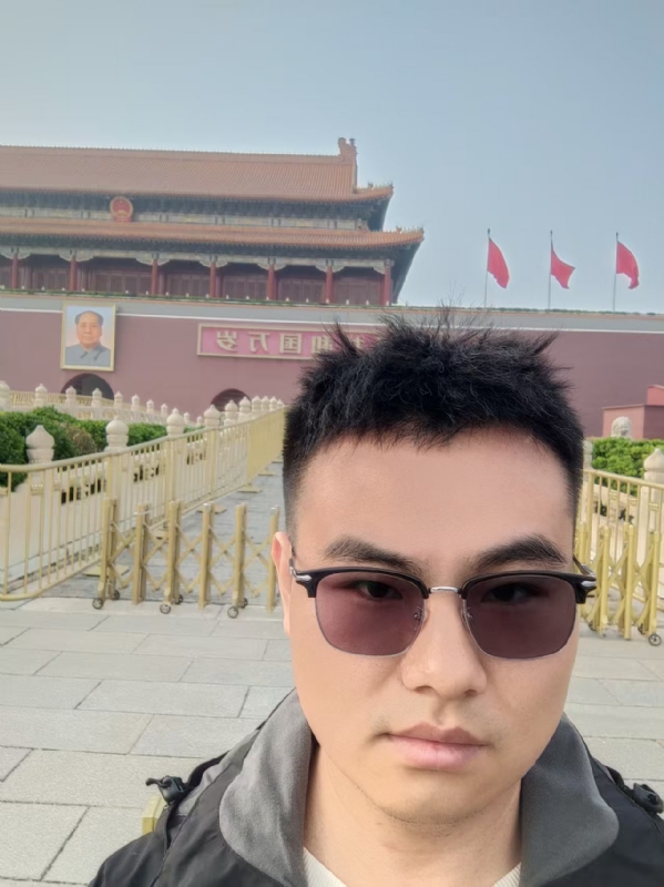 喧嚣的风的第一张照片--内蒙古中老年相亲网